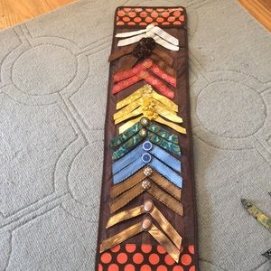 Lindsay Phillip Switch Flops and Hanging Holder